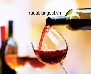 5 lợi ích tuyệt vời của rượu vang đỏ