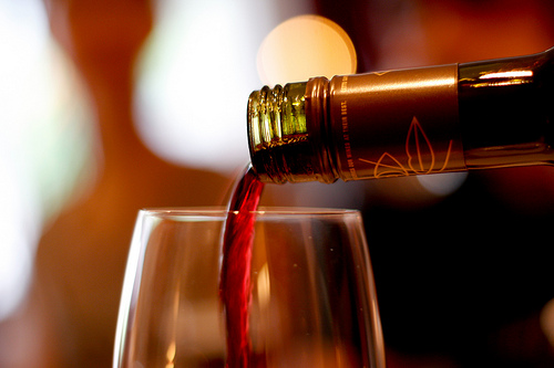 lợi ích khi uống rượu vang đỏ