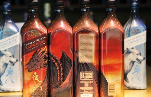 Rượu Johnnie Walker A Song Of Fire Game of Thrones
