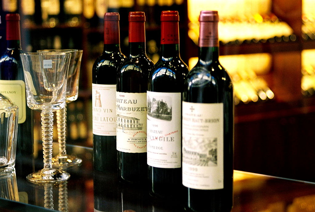 Top 10 Rượu Vang Pháp Ngon Giá Dưới 300K Đáng Mua Nhất