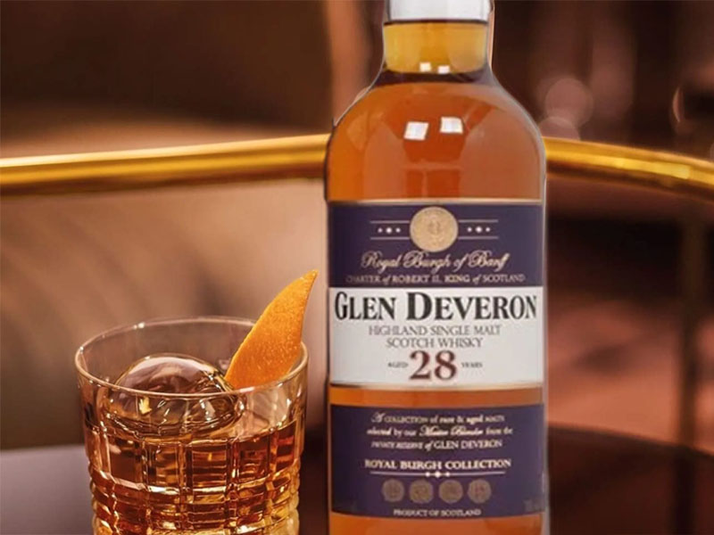 rượu whisky glen deveron 28 year old royal burgh collection