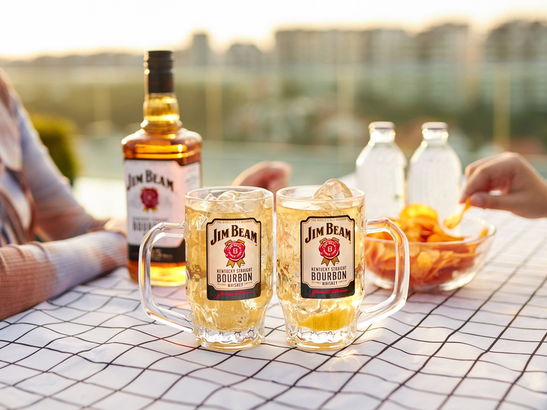 rượu whisky jim beam bourbon