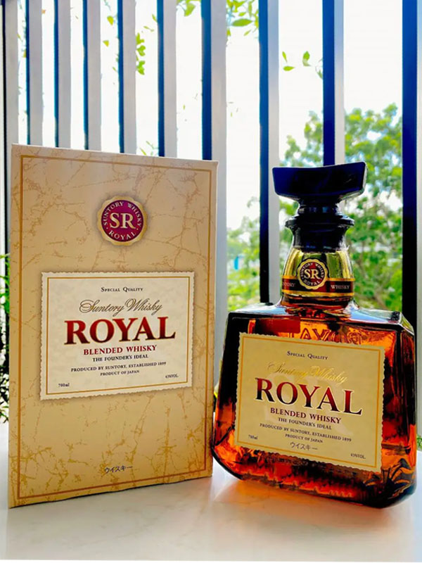 ruoubiangoai.vnRượu whisky nhật suntory royal blended special quality