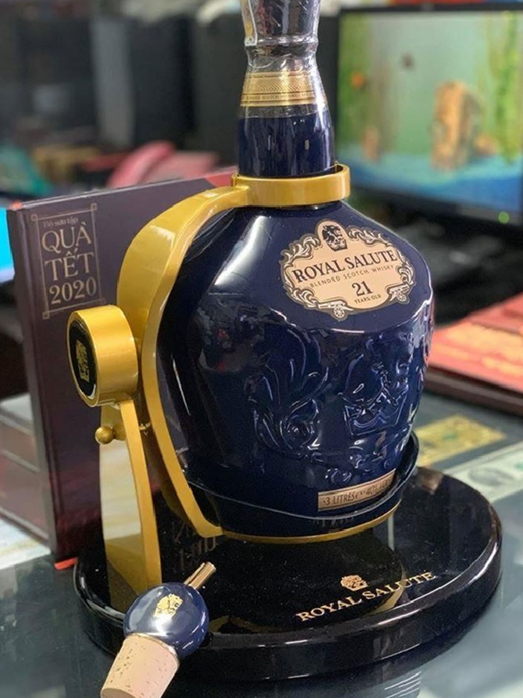 rượu chivas 21 năm 3000ml