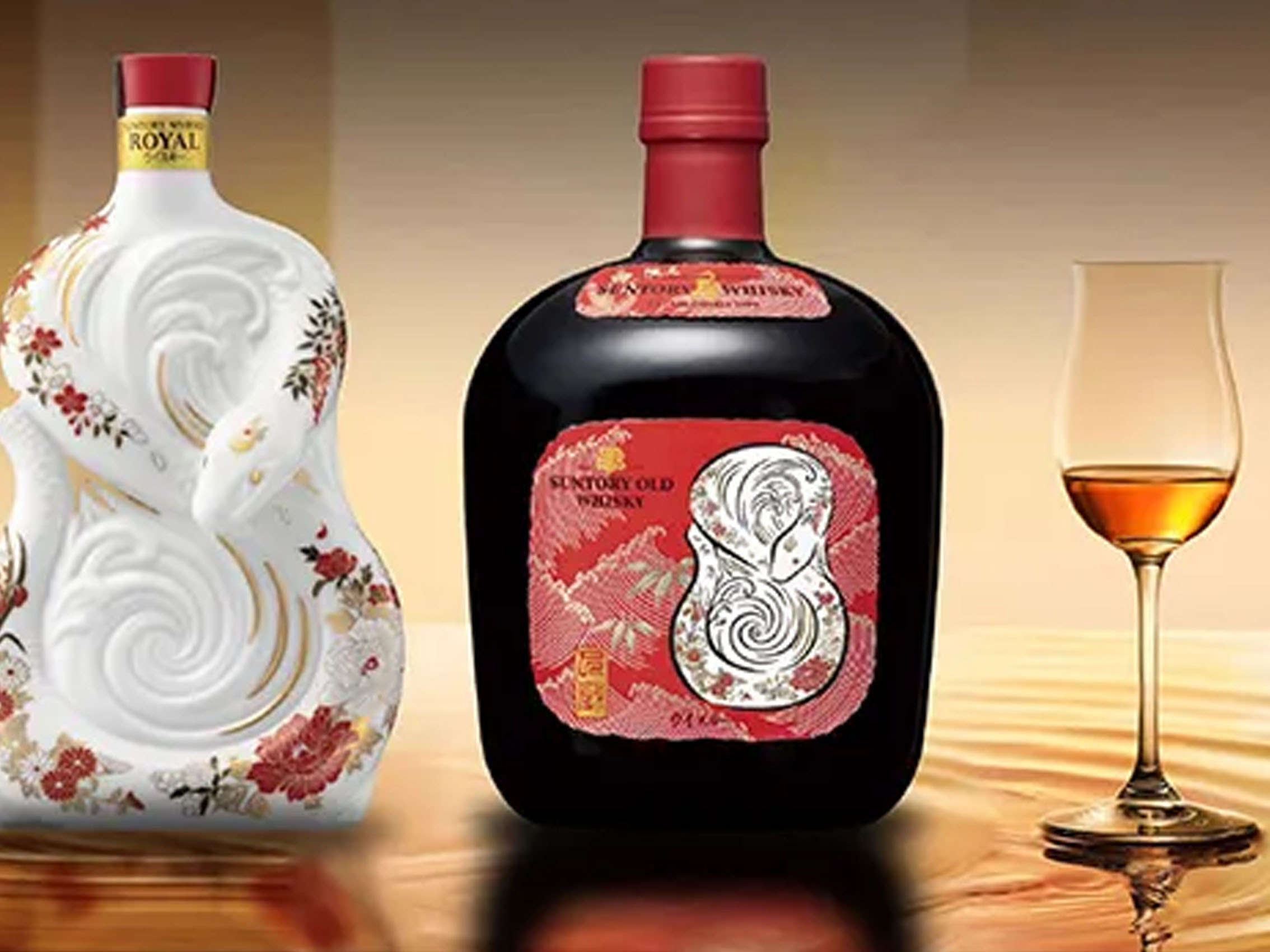 rượu suntory royal snake 2025 (hộp quà tết 2025)