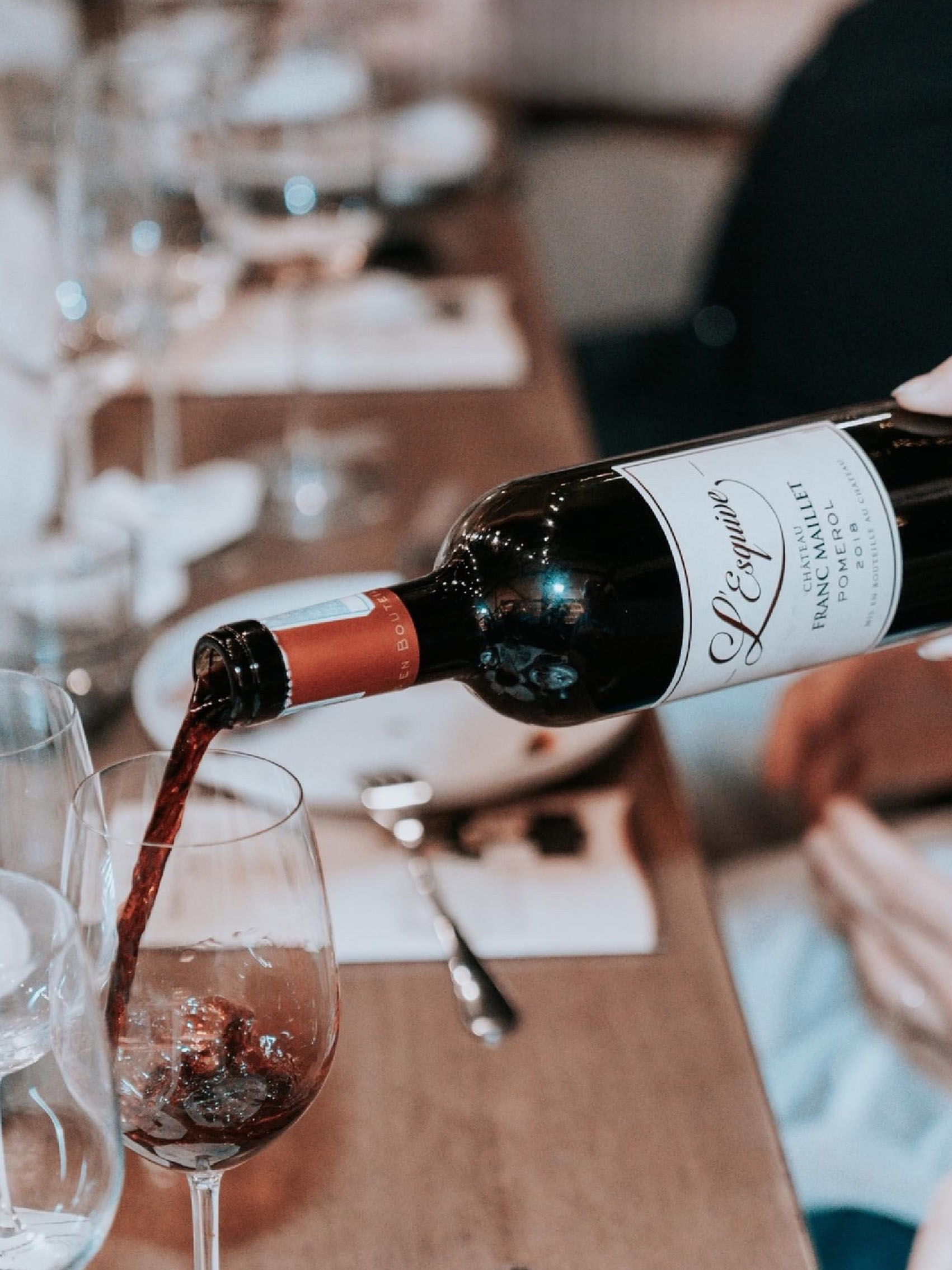 rượu vang l'esquive chateau franc maillet