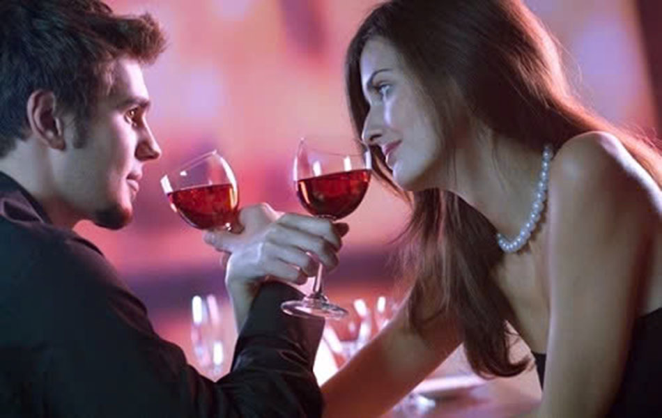 Cách uống rượu vang tốt cho phụ nữ Cách uống rượu vang tốt cho phụ nữ