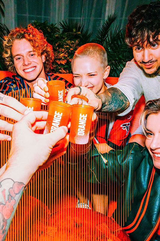 Jagermeister Orange: Shot cam tươi mát cho giới trẻ Việt Jagermeister Orange: Shot cam tươi mát cho giới trẻ Việt