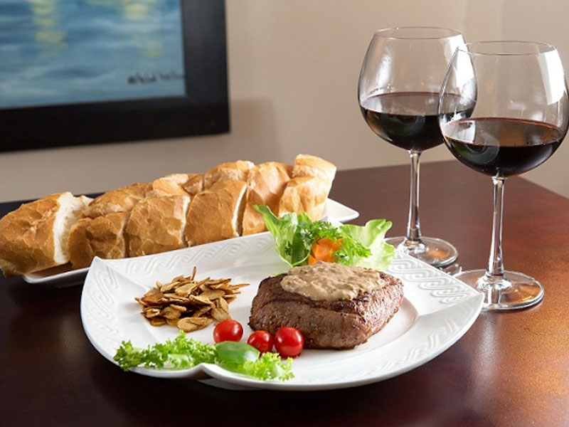 rượu vang albert bichot domaine adelie champs martin mercurey premier cru 2018