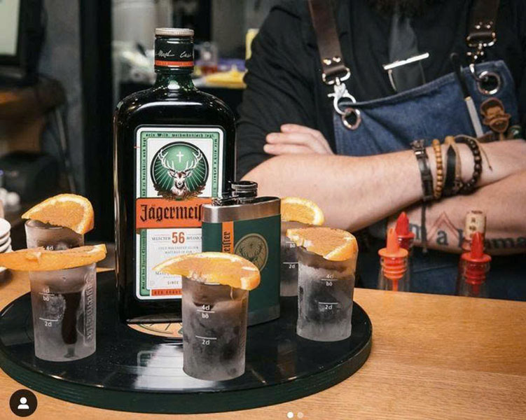 3 công thức jager bomb đỉnh cao tại nhà: Pha chế dễ dàng 3 công thức jager bomb đỉnh cao tại nhà: Pha chế dễ dàng