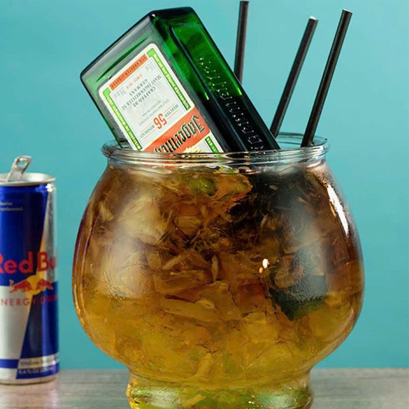 cách pha jagermeister với redbull