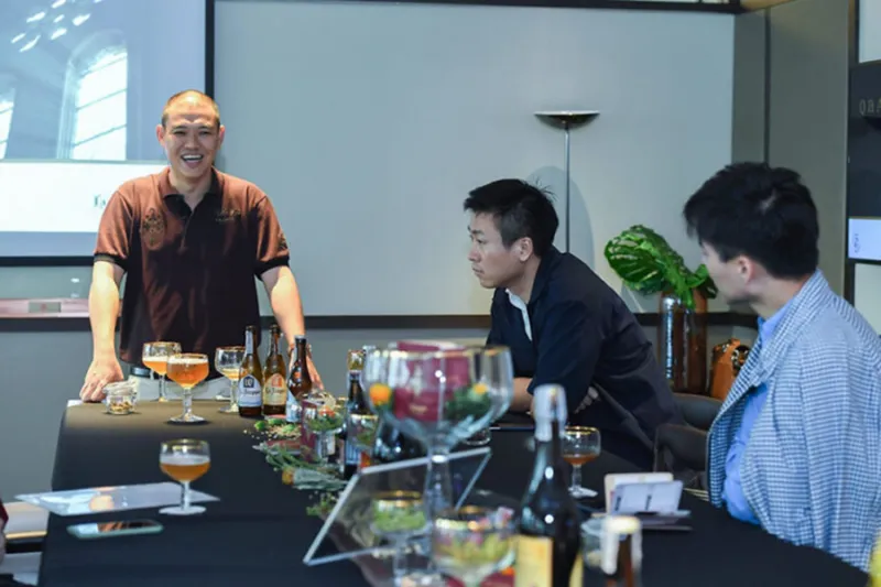 combo 6 chai bia la trappel thầy tu 750ml combo 6 chai bia la trappel thầy tu 750ml