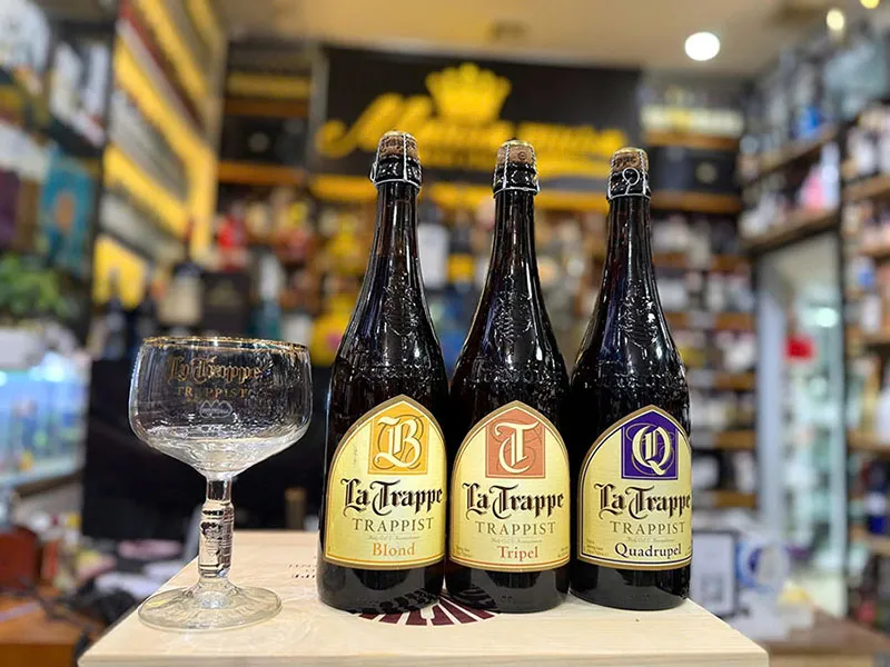 Combo 6 chai bia la trappe thầy tu 750ml combo 6 chai bia la trappel thầy tu 750ml