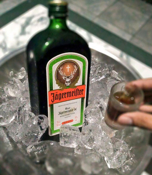jägermeister là gì? giải mã từ a-z cho người mới bắt đầu jägermeister là gì? giải mã từ a-z cho người mới bắt đầu