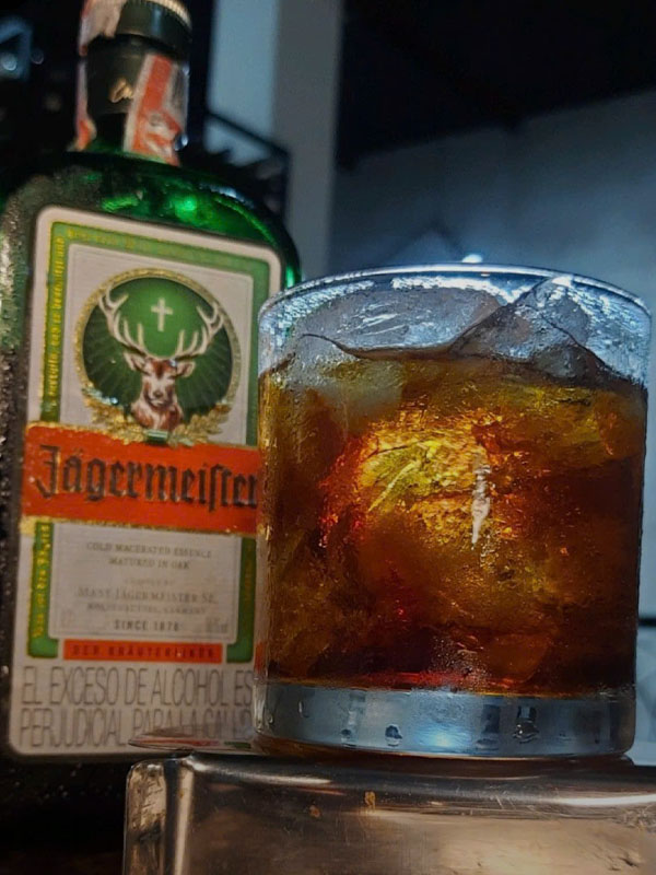 jagermeister pha với gì