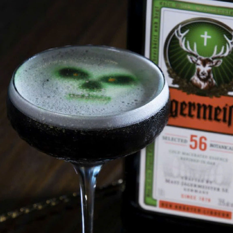 jagermeister pha với nước ngọt
