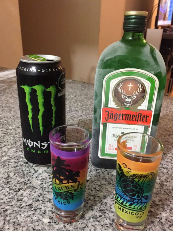 jagermeister pha với nước ngọt