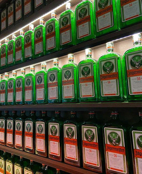 rượu jägermeister: tất tần tật về loại rượu thảo mộc đức nổi tiếng