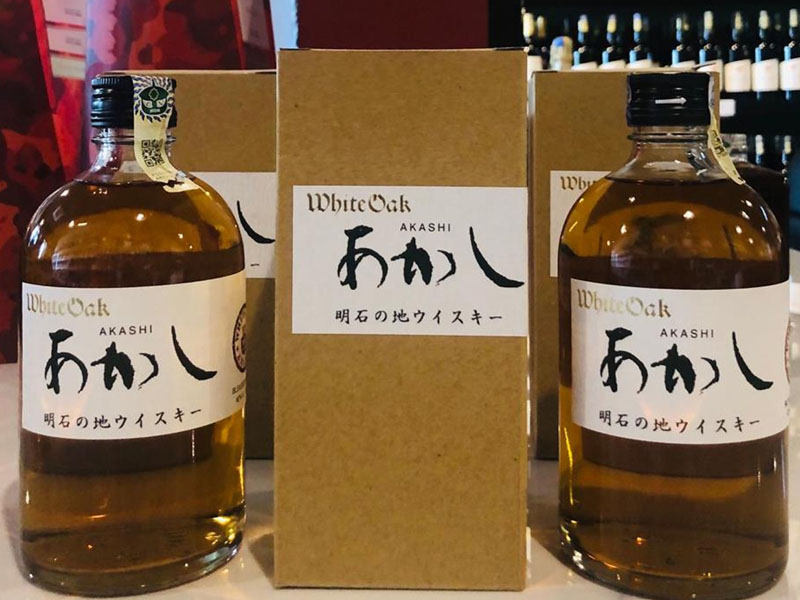 rượu whisky nhật akashi white oak