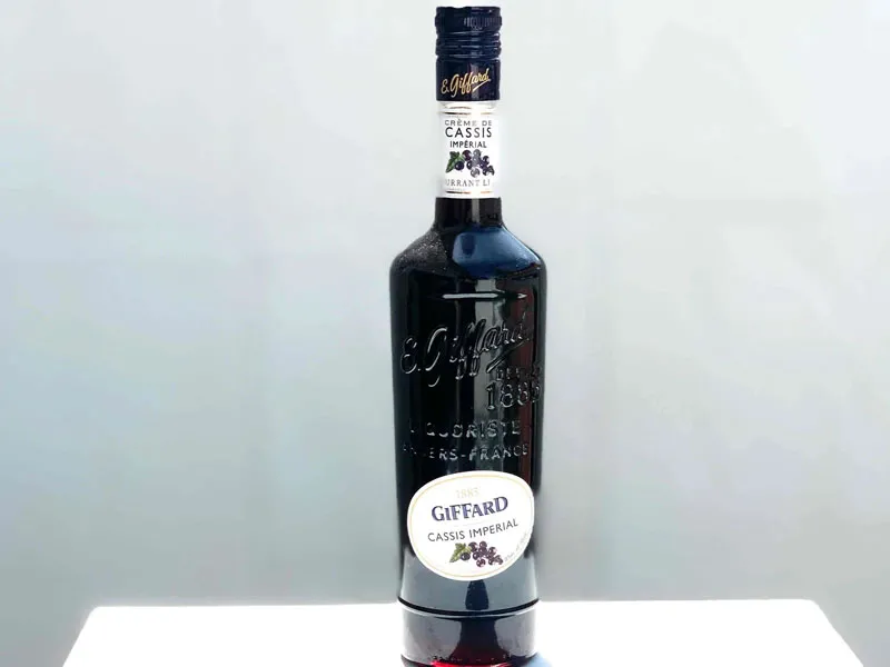 giffard cassis imperiale - blackcurrant giffard cassis imperiale - blackcurrant