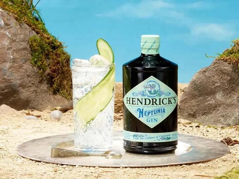 gin hendrick's lunar
