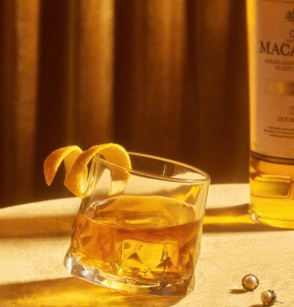 macallan 12 năm colour collection với aurora: so sánh chi tiết