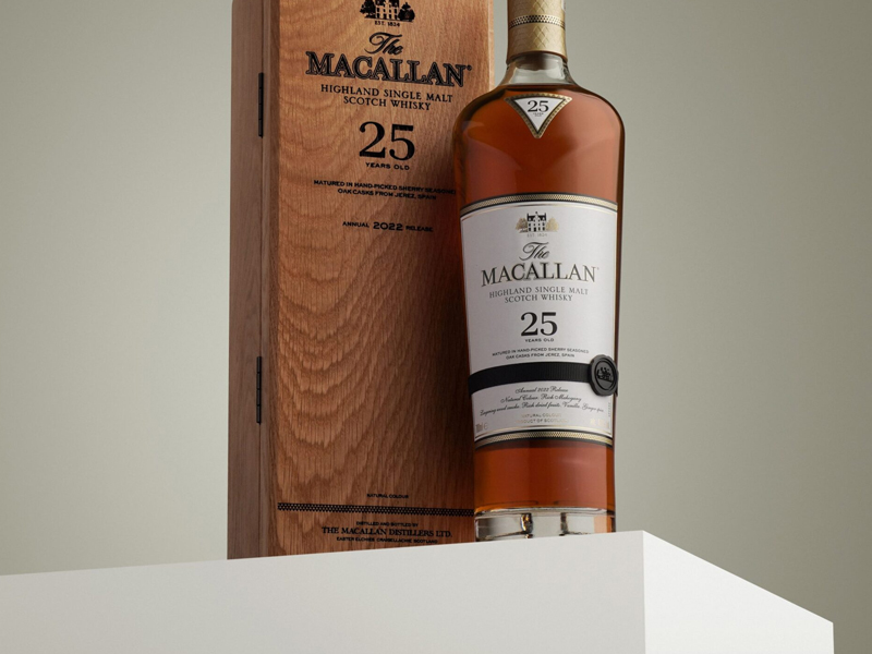 macallan 25 năm - sherry oak 2023