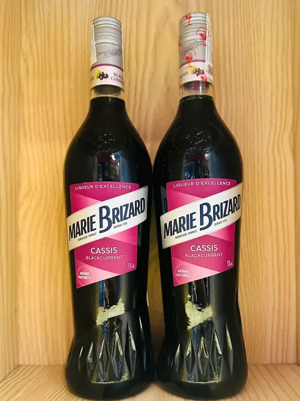 marie brizard blackcurrant - cassis marie brizard blackcurrant - cassis