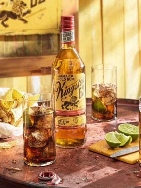 rum kingston 62 white
