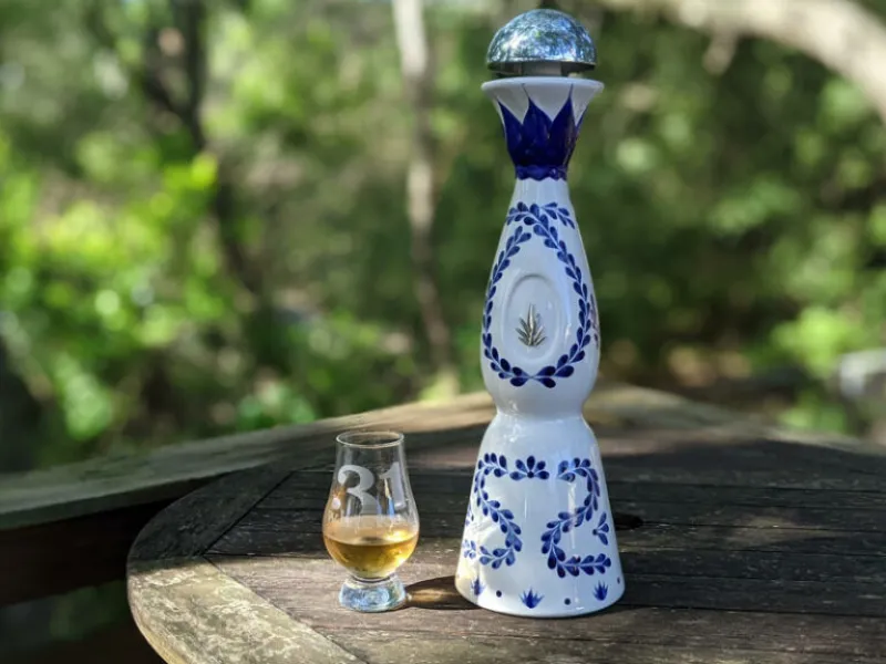 rượu tequila clase azul reposado