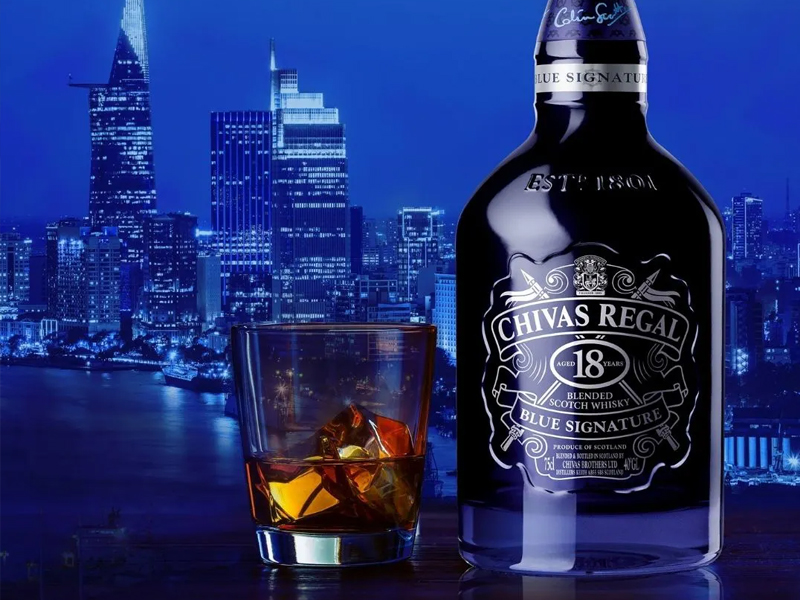 chivas 18 năm xanh - blue signature