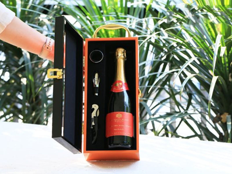 rượu vang không cồn úc sparkling dark grape