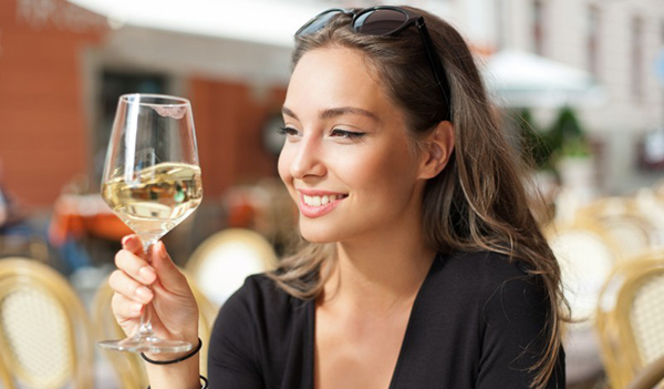 top 10 chai vang moscato giá rẻ dưới 200k