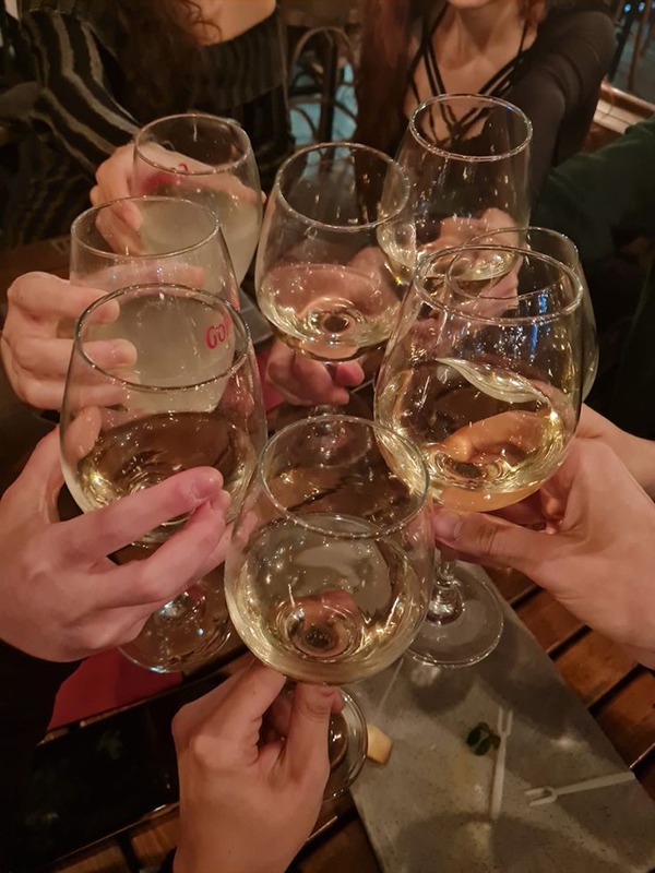 top 10 chai vang moscato giá rẻ dưới 200k đáng thử top 10 chai vang moscato giá rẻ dưới 200k đáng thử