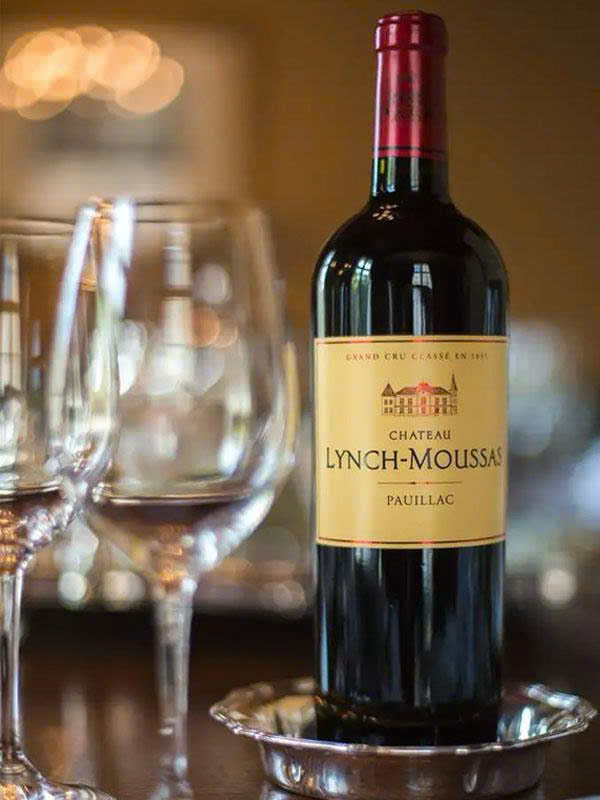 giá rượu château lynch moussas 2010: có đáng đầu tư không?