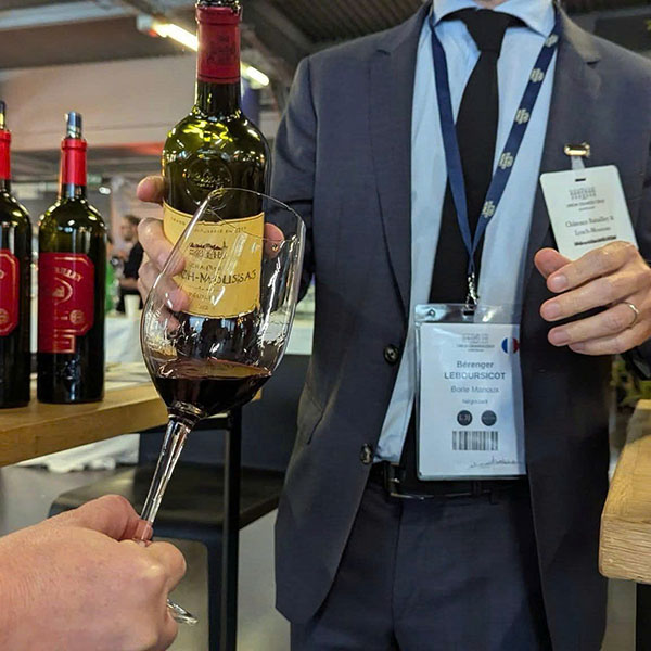 giá rượu château lynch moussas 2010: có đáng đầu tư không?