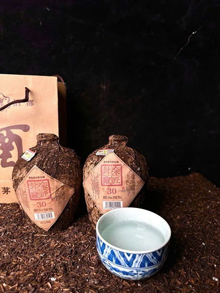 giá rượu mao đài ủ trấu 30 năm bao nhiêu?