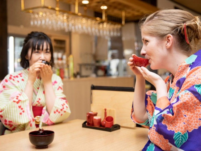 hikari sparkling sake