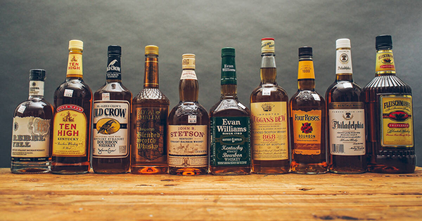 mua whisky giá rẻ ở đâu? tư vấn chọn whisky chính hãng