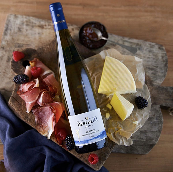 rượu bestheim chasseurs de lune pinot gris giá bao nhiêu?