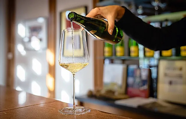 rượu bestheim chasseurs de lune pinot gris giá bao nhiêu?