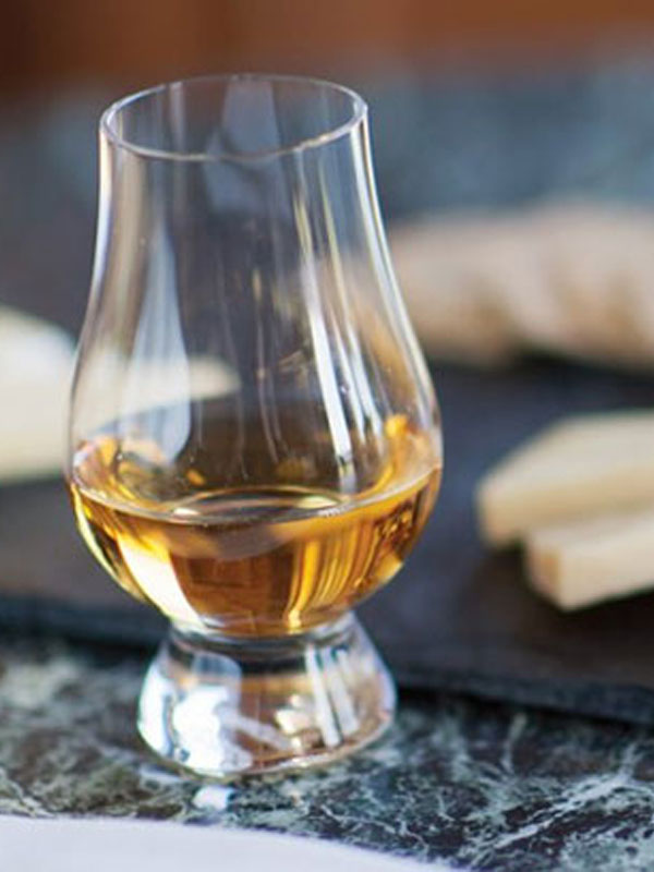 rượu douglas laing - big peat islay blended malt scotch whisky