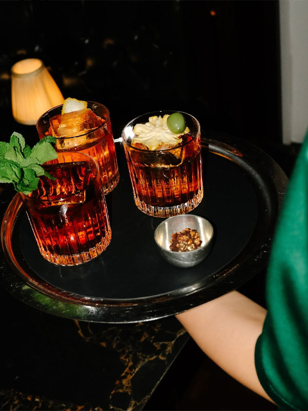 rượu johnnie walker black label 12 hộp quà tết 2026