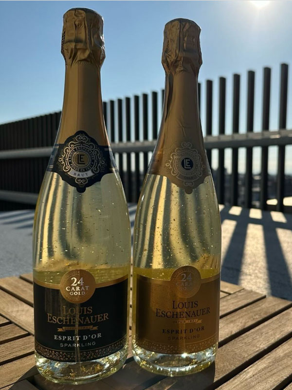 rượu louis eschenauer 24 carat gold esprit d'or rượu louis eschenauer 24 carat gold esprit d'or