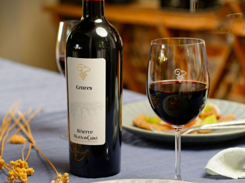 rượu mouton cadet reserve medoc merlot, cabernet sauvignon, cabernet franc rượu mouton cadet reserve medoc merlot, cabernet sauvignon, cabernet franc