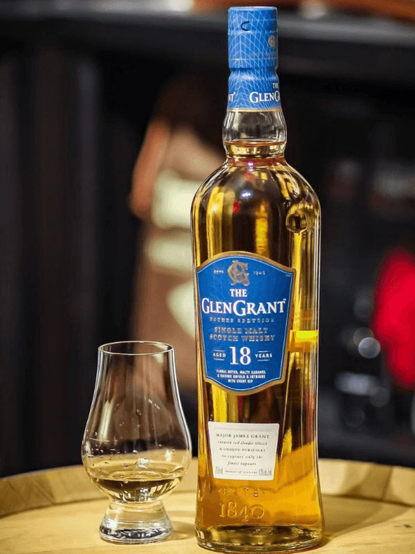 rượu whisky glen grant 18 hộp quà tết 2024 rượu whisky glen grant 18 hộp quà tết 2024