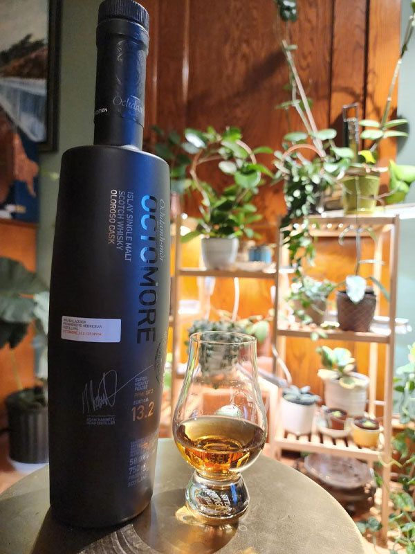rượu whisky octomore 13.2