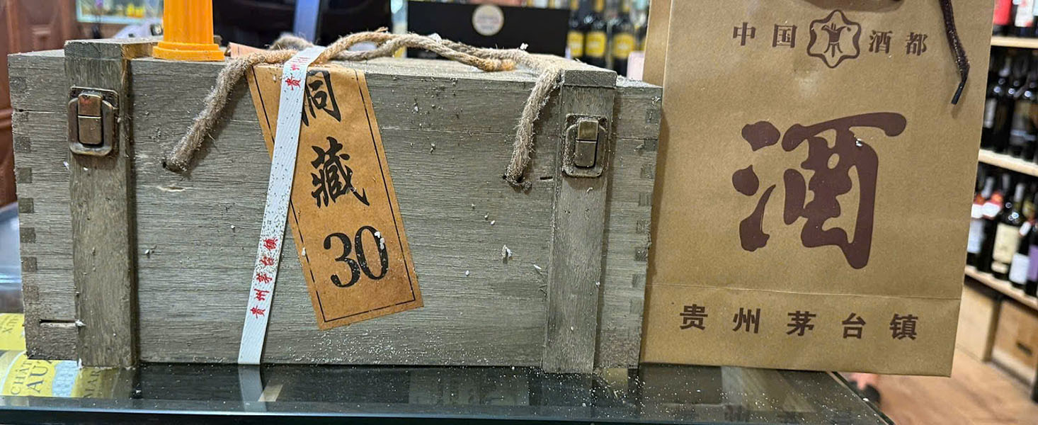 bảng giá rượu mao đài cập nhật: mua ở đâu uy tín?