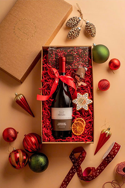 chọn hộp quà rượu vang tết 2026 phù hợp mọi ngân sách chọn hộp quà rượu vang tết 2026 phù hợp mọi ngân sách