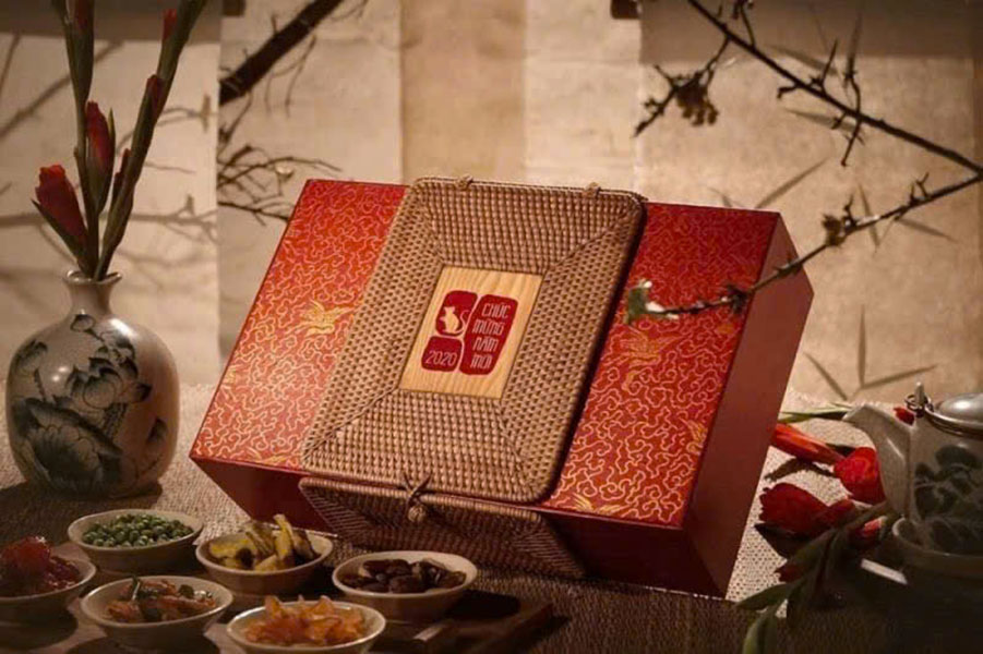 Dịch vụ hộp quà rượu vang tết 2026 cho doanh nghiệp